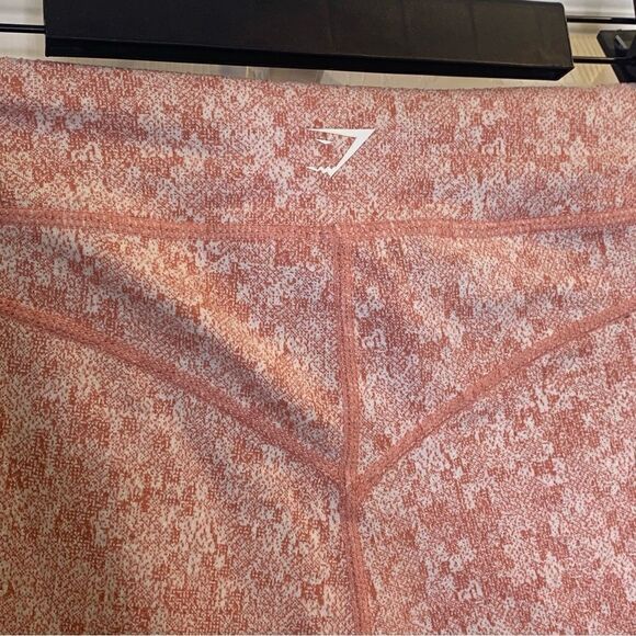 Gymshark Fleur Texture Leggings Size Medium Pink White - Picture 5 of 8